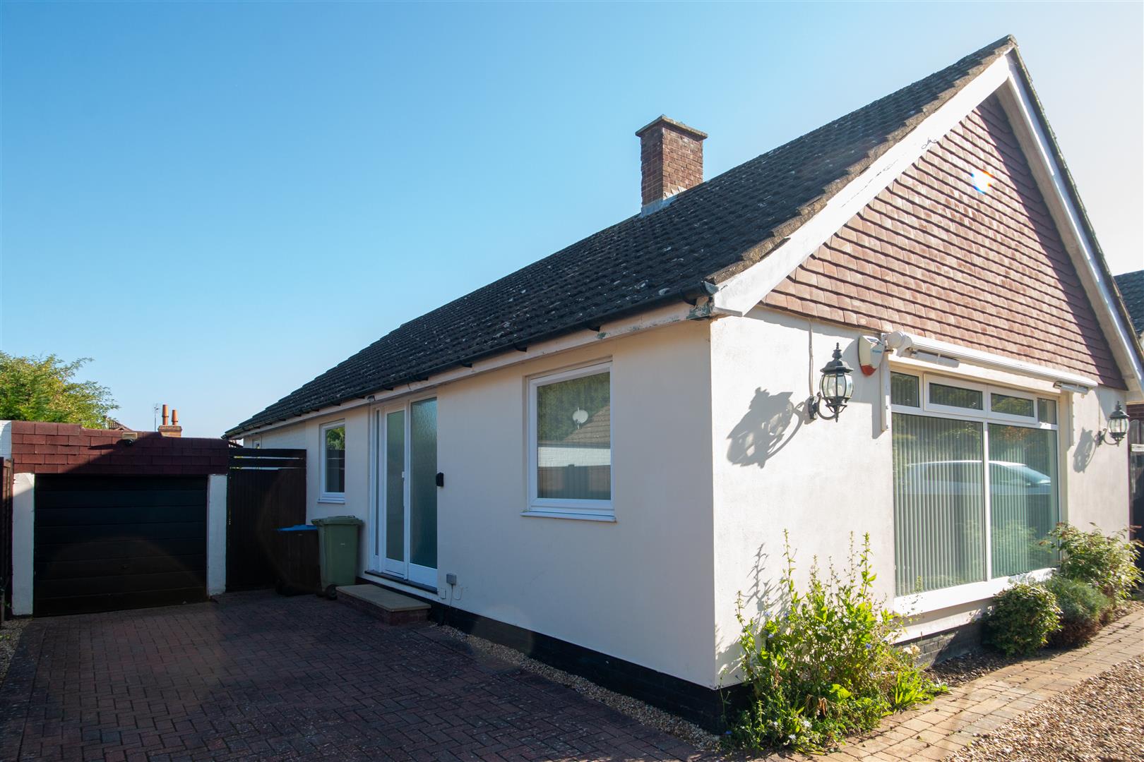 London Road, Loughton, Milton Keynes